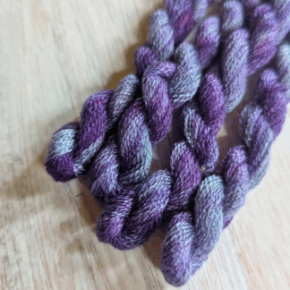 "Blue Violet" - Bitches get Stitches Cupro Stickgarn